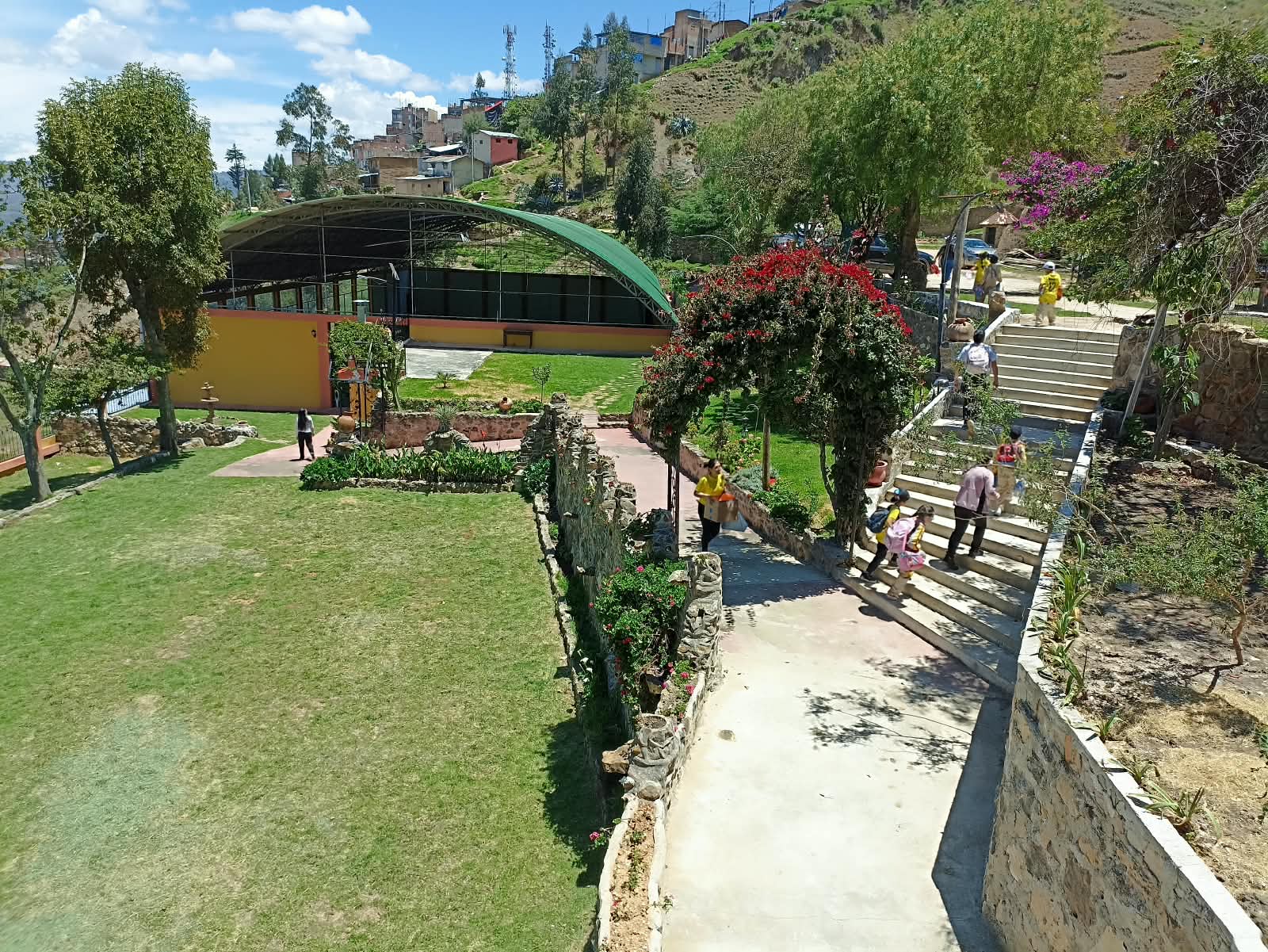 Alumnos en la Ex-Hacienda San Vicente